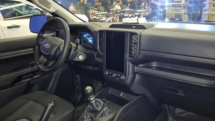Interior da Ford Ranger