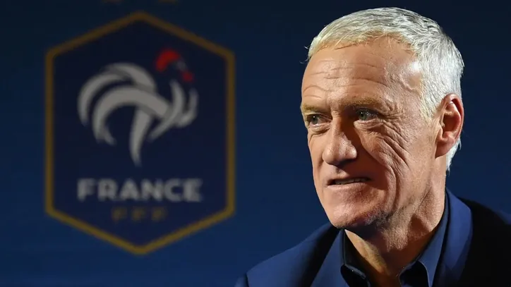 Didier Deschamps pela Seleção Francesa