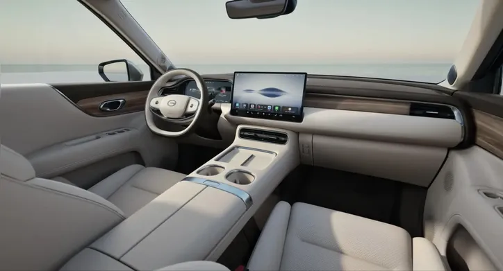 Interior GAC GS9