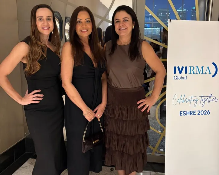 Graziela Reis, Genevieve Coelho e Daniele Freitas participam do jantar exclusivo em noite de prestígio na Inglaterra