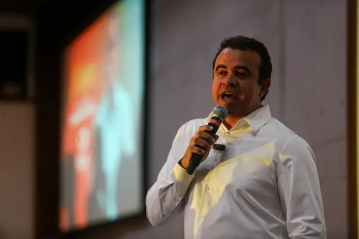 Ronaldo Mansur é candidato ao governo da Bahia pelo PSOL.