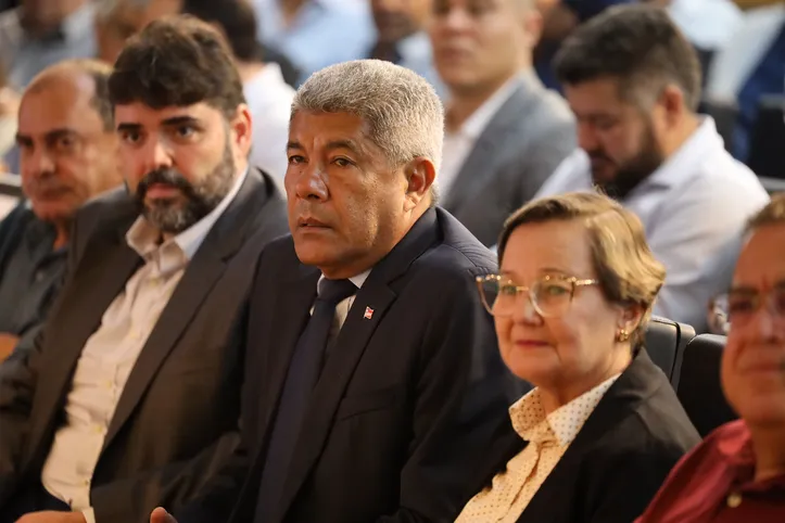 Governador Jerônimo Rodrigues durante agenda em Salvador