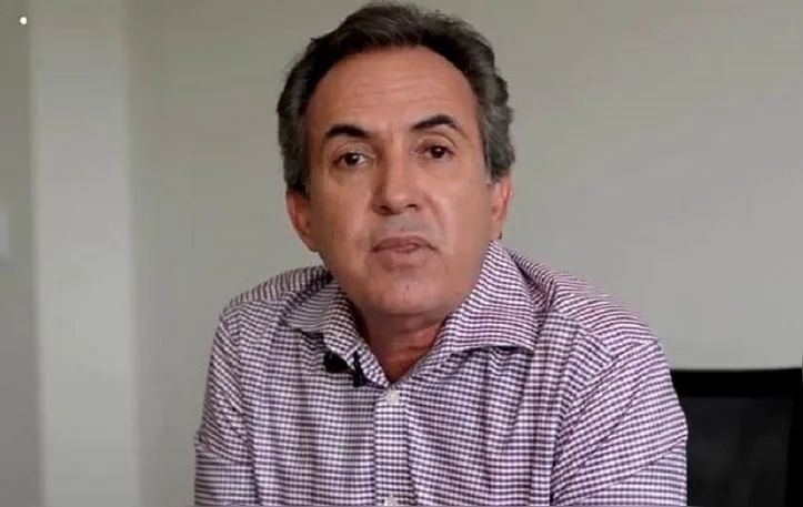 O prefeito de Conceição do Coité, Marcelo Araújo