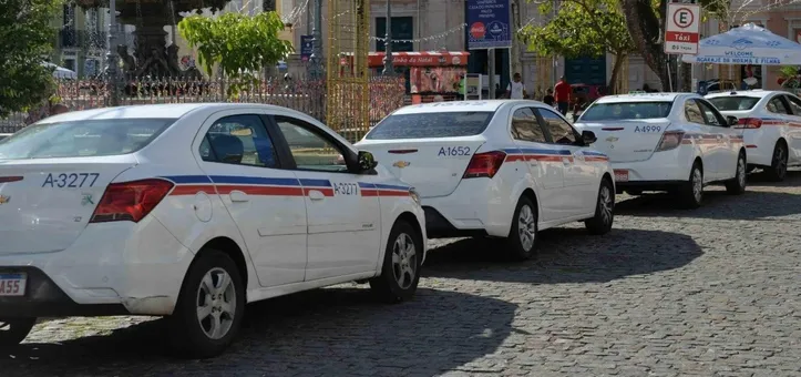 Táxis em Salvador também são abrangidos por lei municipal