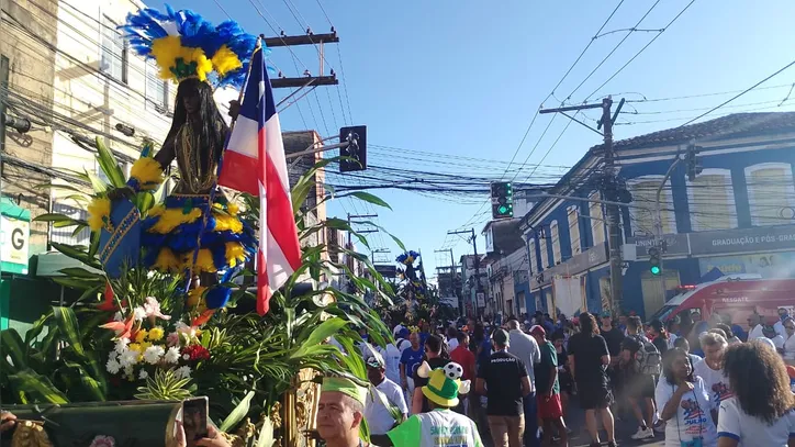 Carro da Cabocla no 2 de Julho