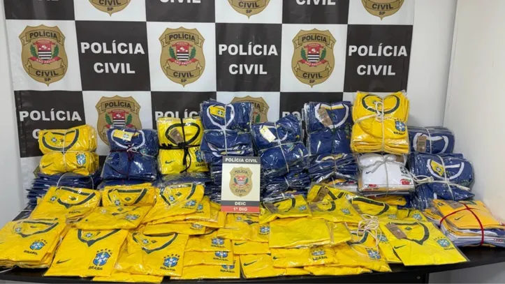Camisas apreendidas