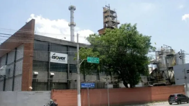 Imagem ilustrativa da imagem Multinacional fecha fábrica no Brasil e demite centenas de funcionários
