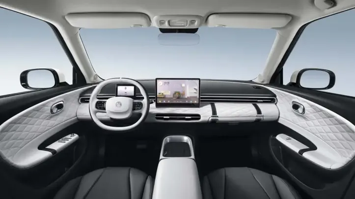 Interior Dongfeng Box