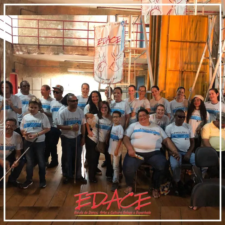 Coral e percussionistas do ICB, em colaboração com a EDACE no TCA