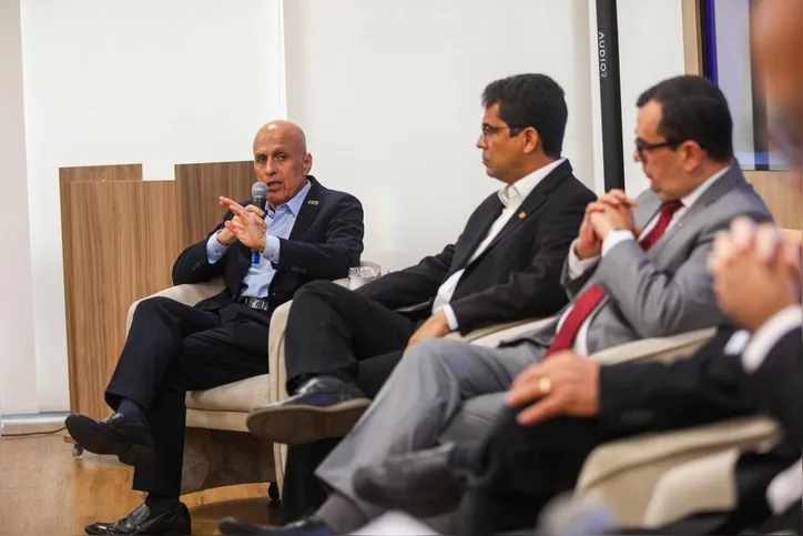 Imagem ilustrativa da imagem O futuro é verde: especialistas debatem mercado baiano no Indústria em Pauta