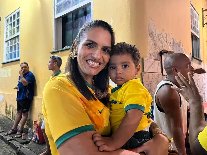 Lorena Anjos com o filho