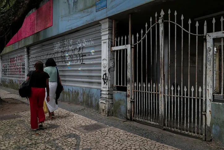 Fachada do Odorico Tavares. no Corredor da Vitória