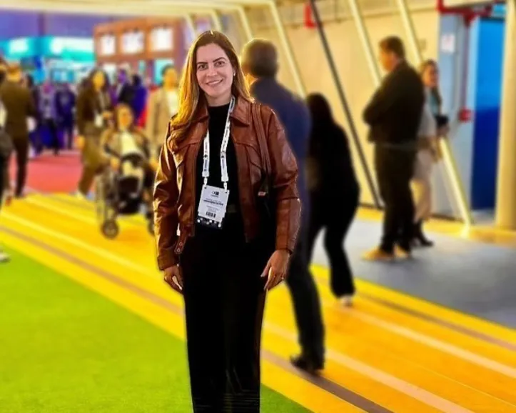 Thamile Accioly, diretora-executiva da FME, durante participação no XXXIX Congresso CONASEMS
