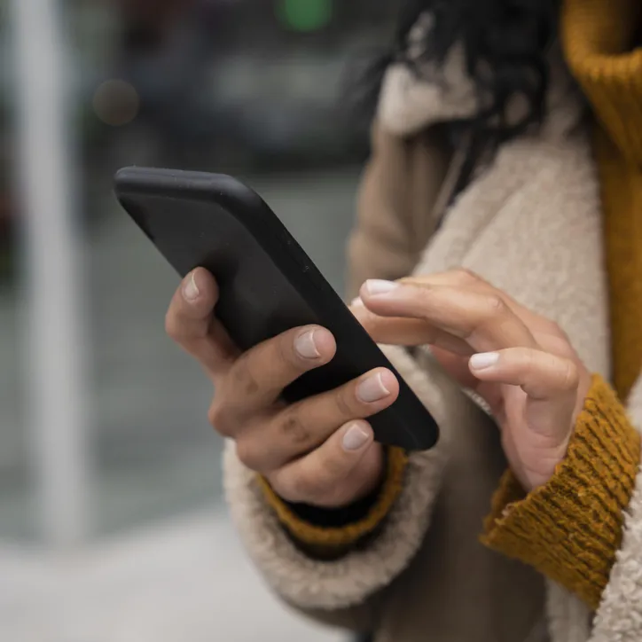 Imagem ilustrativa da imagem Recebeu alerta de celular roubado? Veja como agir e garantir seus direitos