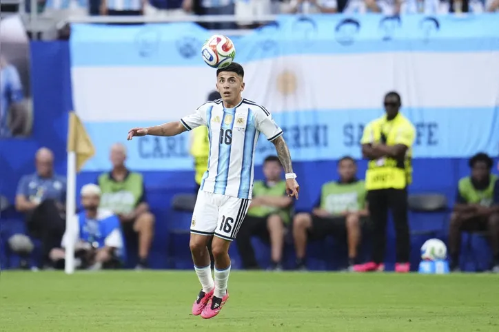 Almada pela Argentina na Copa do Mundo de 2026