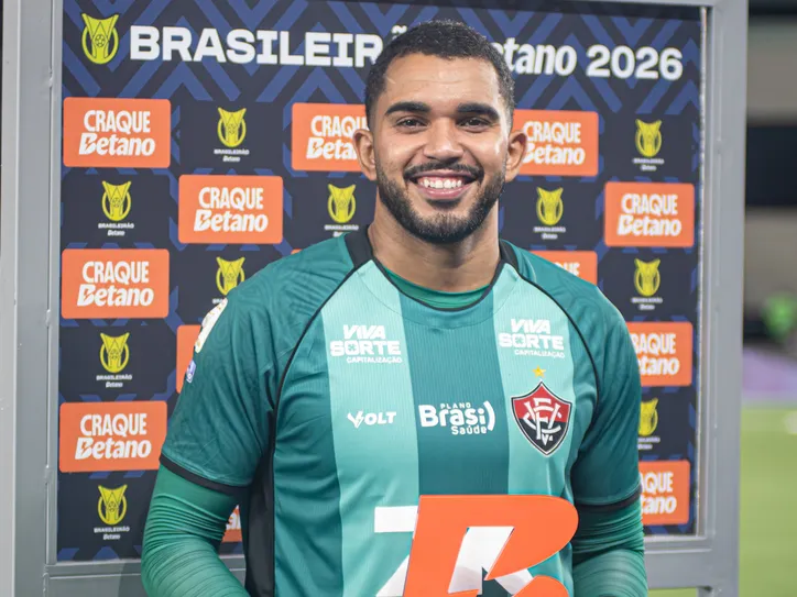Lucas Arcanjo foi o melhor em campo contra o Botafogo