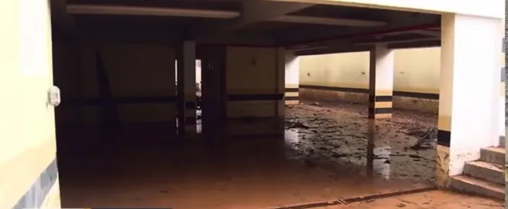 Garagem condomínio