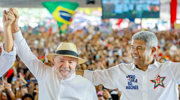 Presidente da República, Luiz Inácio Lula da Silva, ao lado do governador Jerônimo Rodrigues