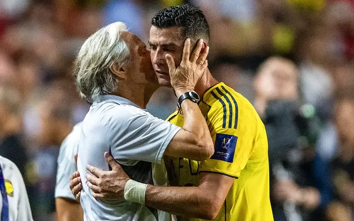 Jorge Jesus e Cristiano Ronaldo trabalharam juntos no Al-Nassr, da Arábia Saudita