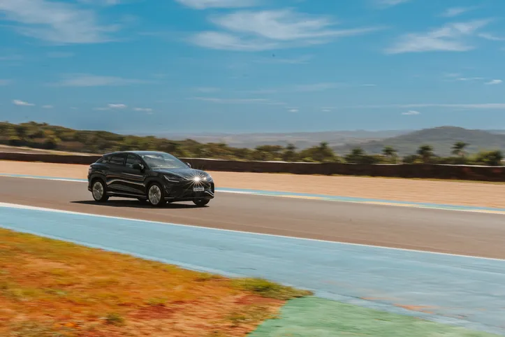 Teste drive foi feito no autódromo Ayrton Senna, em Goiânia
