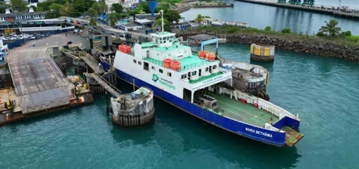 Ferry-Boat