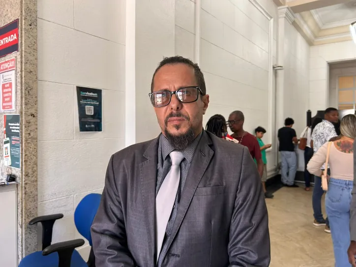 Alonso Guimarães, advogado da família