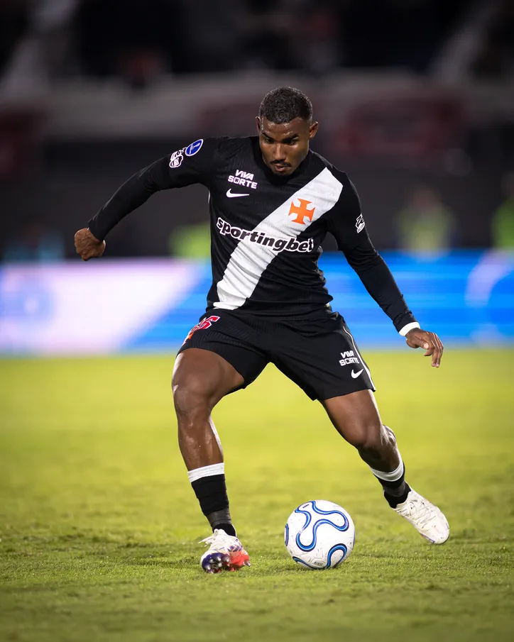 Cuiabano, lateral-esquerdo do Vasco