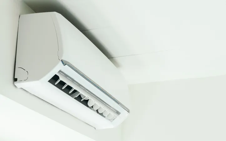 Os aparelhos de ar-condicionado podem ser vilões da conta de luz