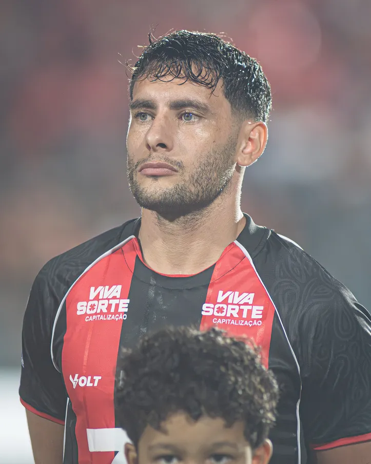 Emmanuel Martínez
