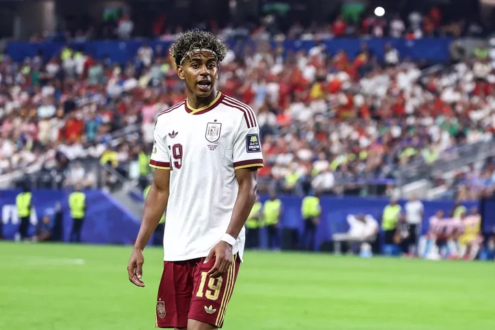 Yamal contra França na Copa
