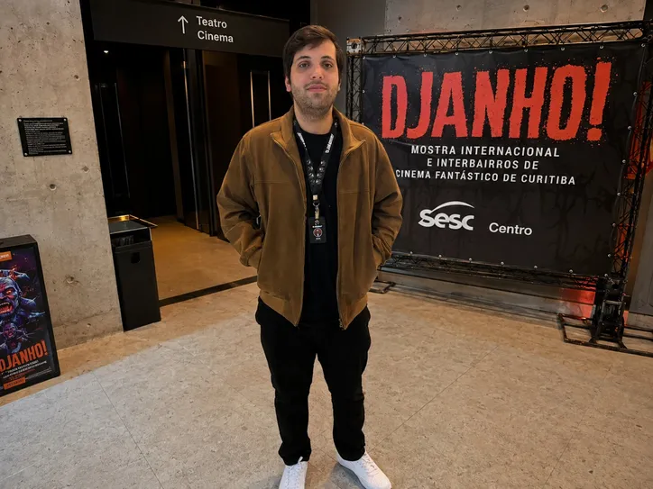 Eduardo Stachow durante o DJANHO!, em Curitiba, onde The Gramophone fez sua estreia mundial