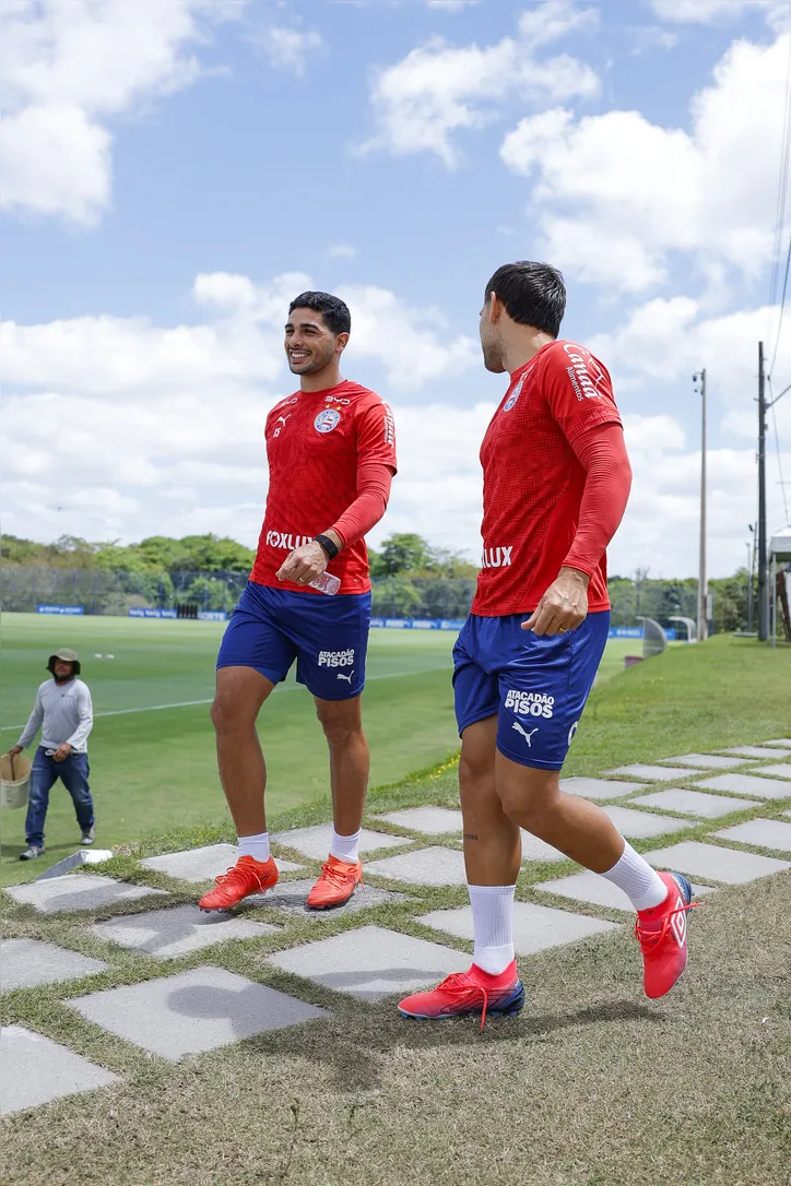 Michel Araujo durante trabalho no CT Evaristo de Macedo