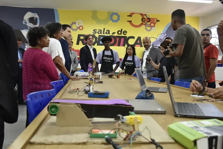 Ministro das Comunicações visitou unidade em Lauro de Freitas nesta quinta-feira