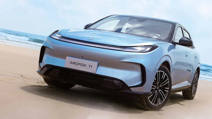BAIC Arcfox T1