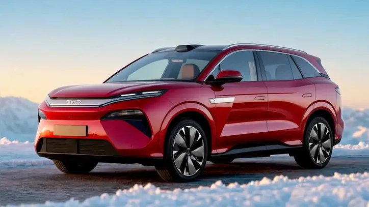 BYD Atto 8 EV