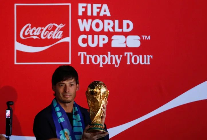Aos 40 anos, David Silva deixa a aposentadoria e acerta com o Supreme ShaTin, de Hong Kong, três anos após encerrar a carreira.