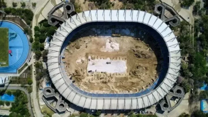 Obras no Metropolitano