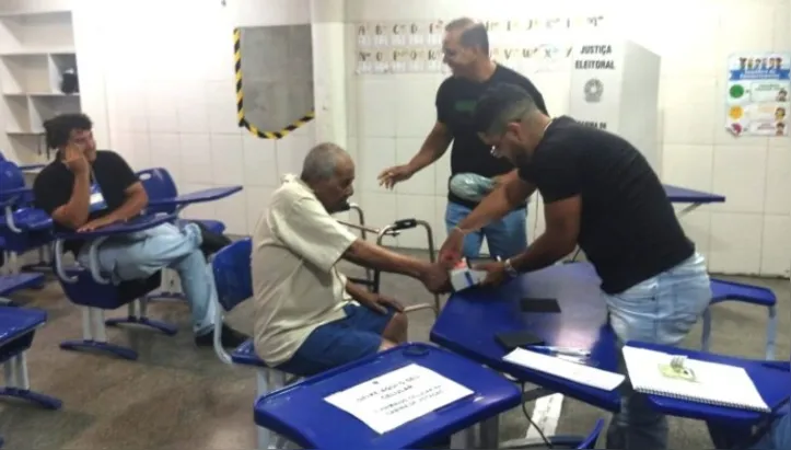 Seu Geraldino votando