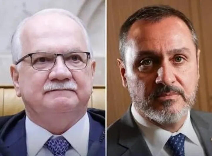 O ministro Edson Fachin e o diretor-geral do PF, Andrei Rodrigues