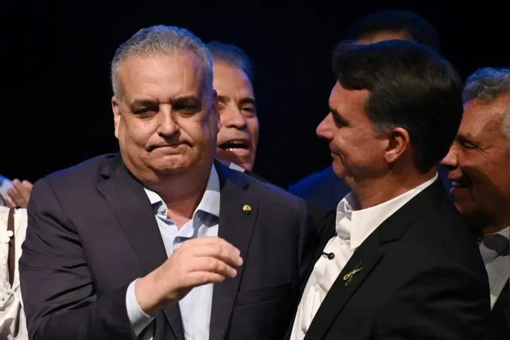 Alfredo Gaspar e Flávio Bolsonaro