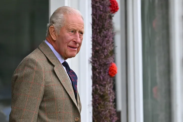 Rei Charles III enviou posicionamento oficial à Casa Real