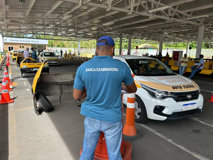 Imagem ilustrativa da imagem CNH do Brasil: mais de 207 mil baianos abrem processo para tirar a primeira habilitação em seis meses