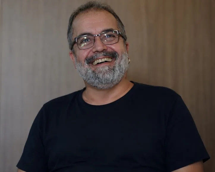 Antonio Pastori é homenageado pelos 40 anos de carreira
