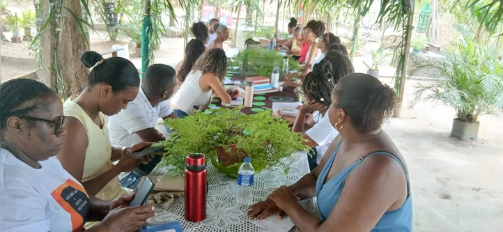 Discussão busca incorporar tradições, memória coletiva e conhecimentos ancestrais às práticas de ensino da rede municipal