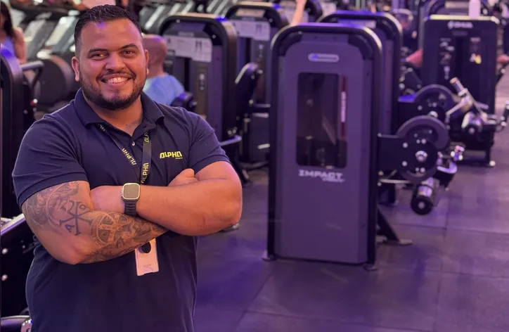 Everton Raeda é educador físico e orienta a prática de exercícios para melhor qualidade do tratamento