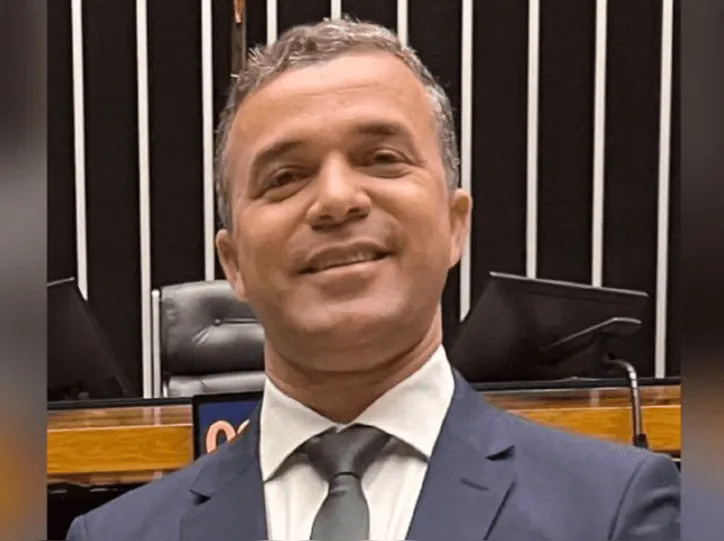 Prefeito de Santo Estevão, Tiago Dias