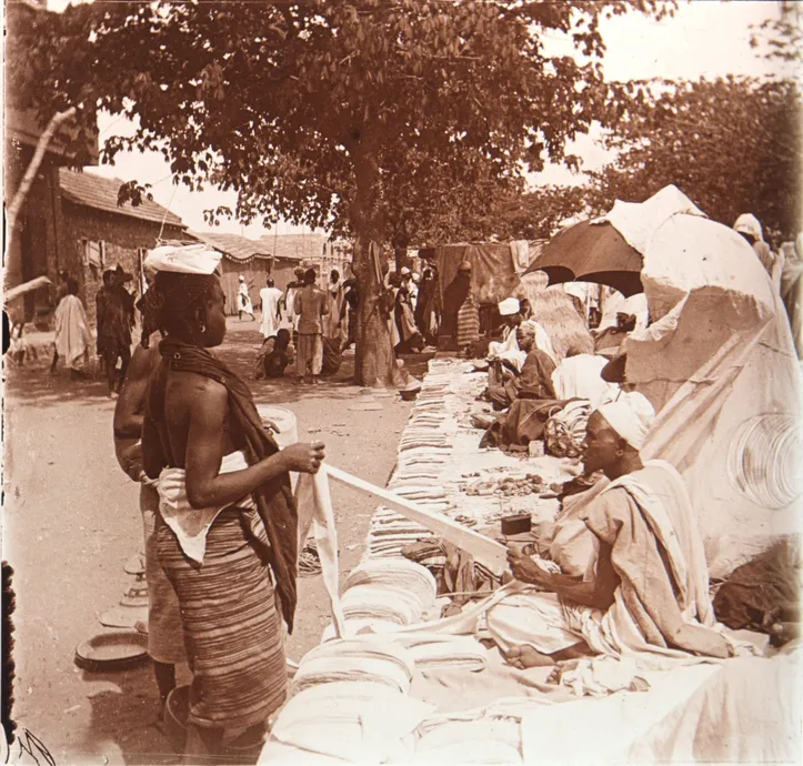 Sessão na Casa Rosa apresenta fotografias da África produzidas há mais de um século