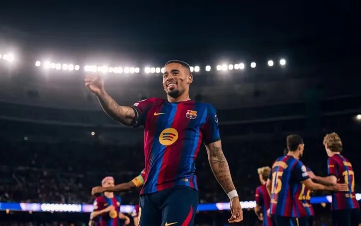 Gabriel Jesus pelo Barcelona