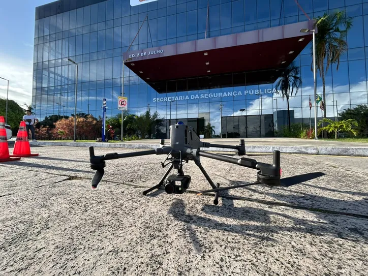 Imagem ilustrativa da imagem Helicópteros e drones reforçam segurança durante Operação Eleições na Bahia