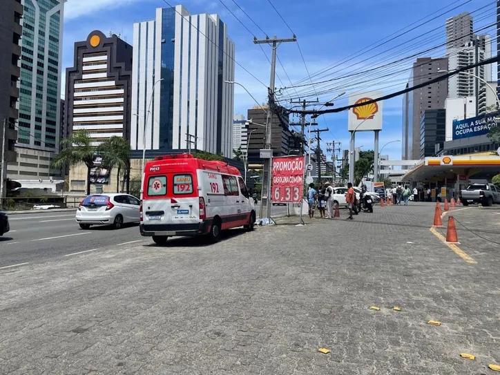 Homem caiu após apresentar o mal-estar